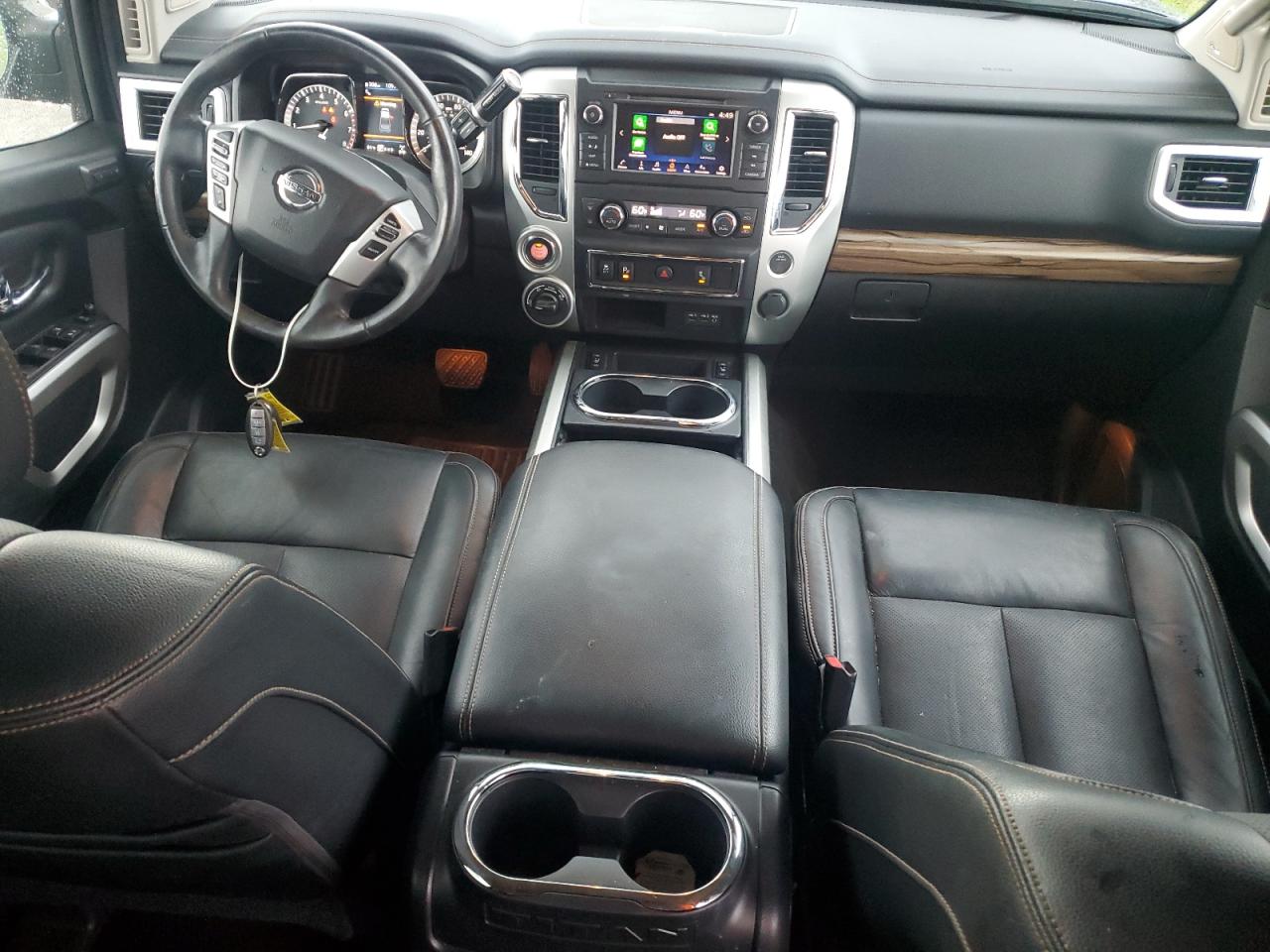 1N6AA1E57KN502311 2019 Nissan Titan Sv