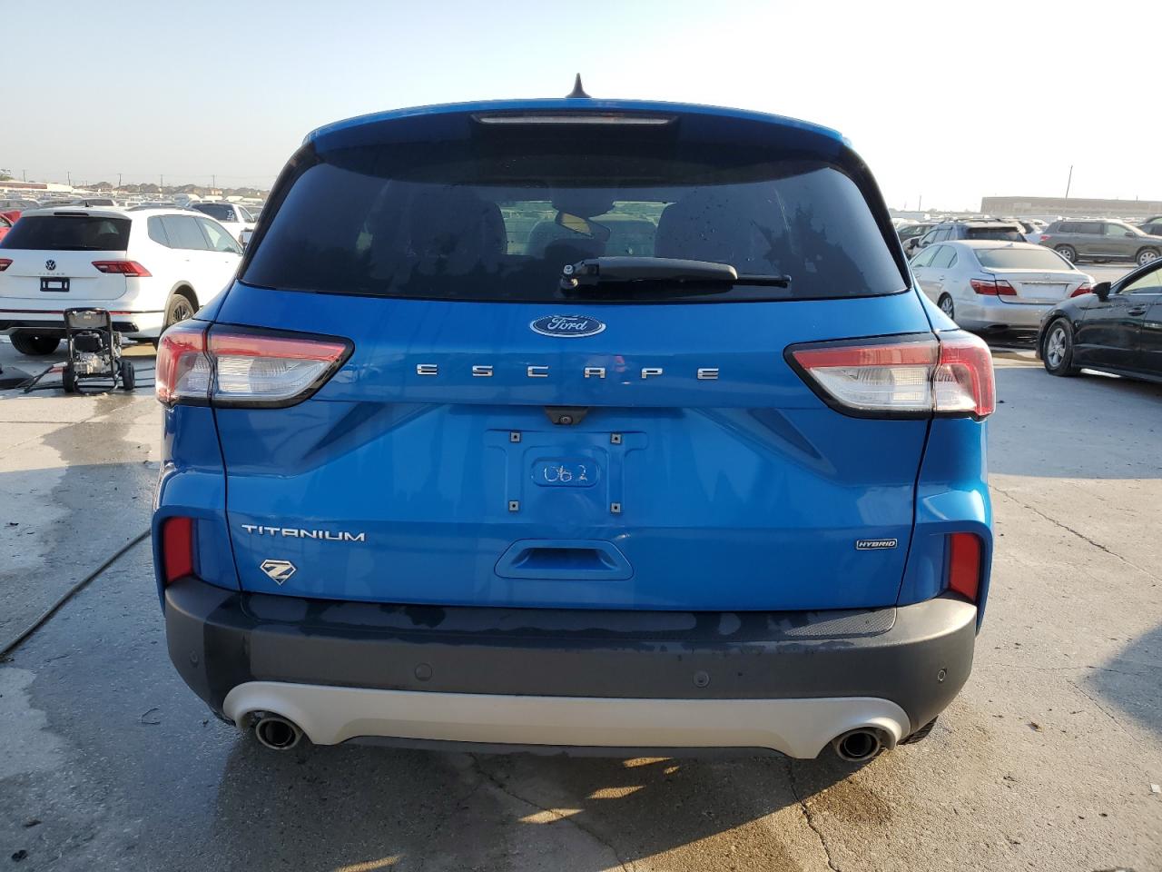 2020 Ford Escape Titanium VIN: 1FMCU0DZ5LUB14062 Lot: 75342064