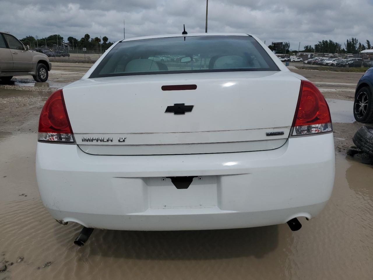 2016 Chevrolet Impala - Image 6