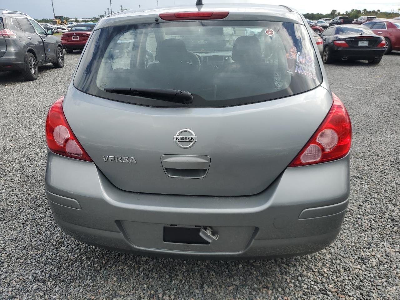 3N1BC13E28L423788 2008 Nissan Versa S