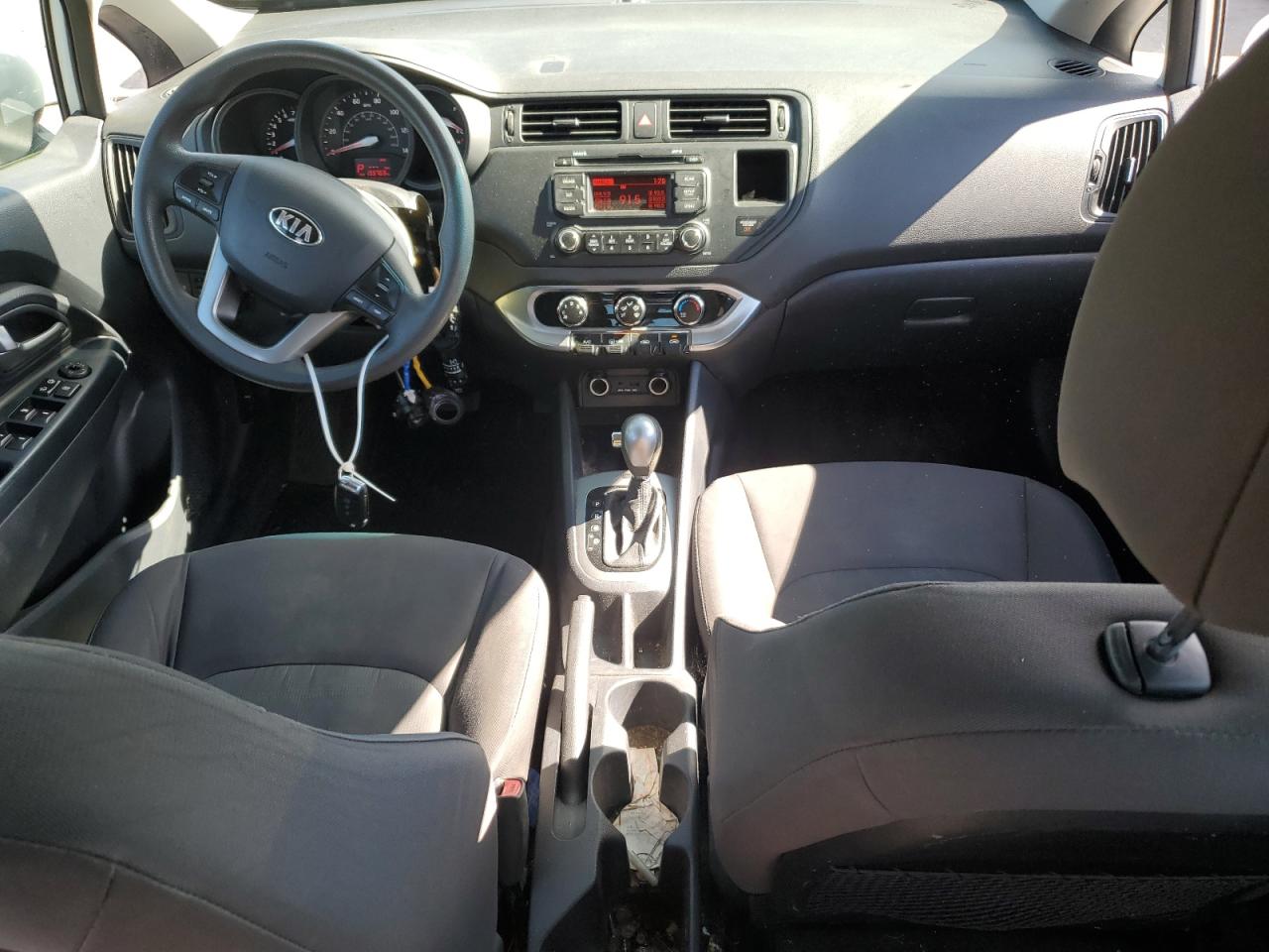 KNADM5A31F6428075 2015 Kia Rio Lx