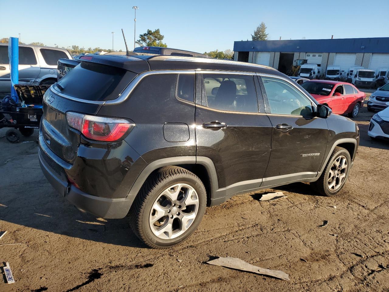 2018 Jeep Compass - Image 3