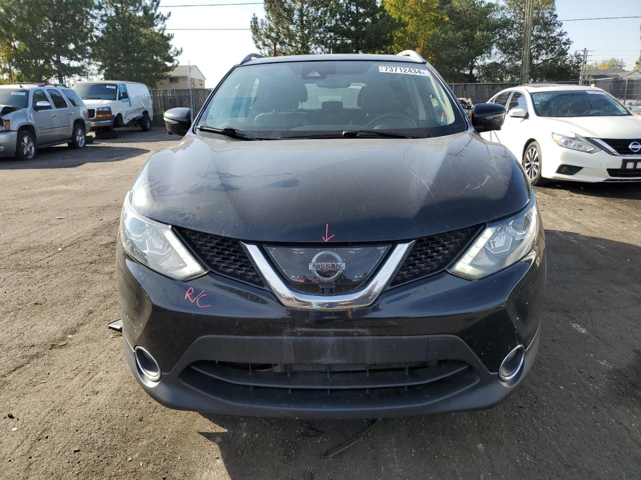 2017 Nissan Rogue - Image 5