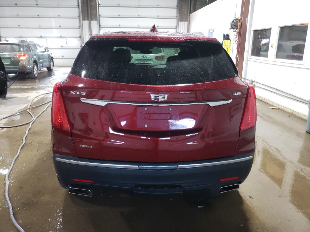 2018 Cadillac Xt5 Premium Luxury VIN: 1GYKNFRSXJZ130019 Lot: 75288574