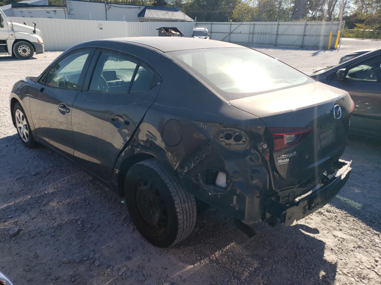 VIN 3MZBM1T7XGM326131 2016 MAZDA 3 no.2