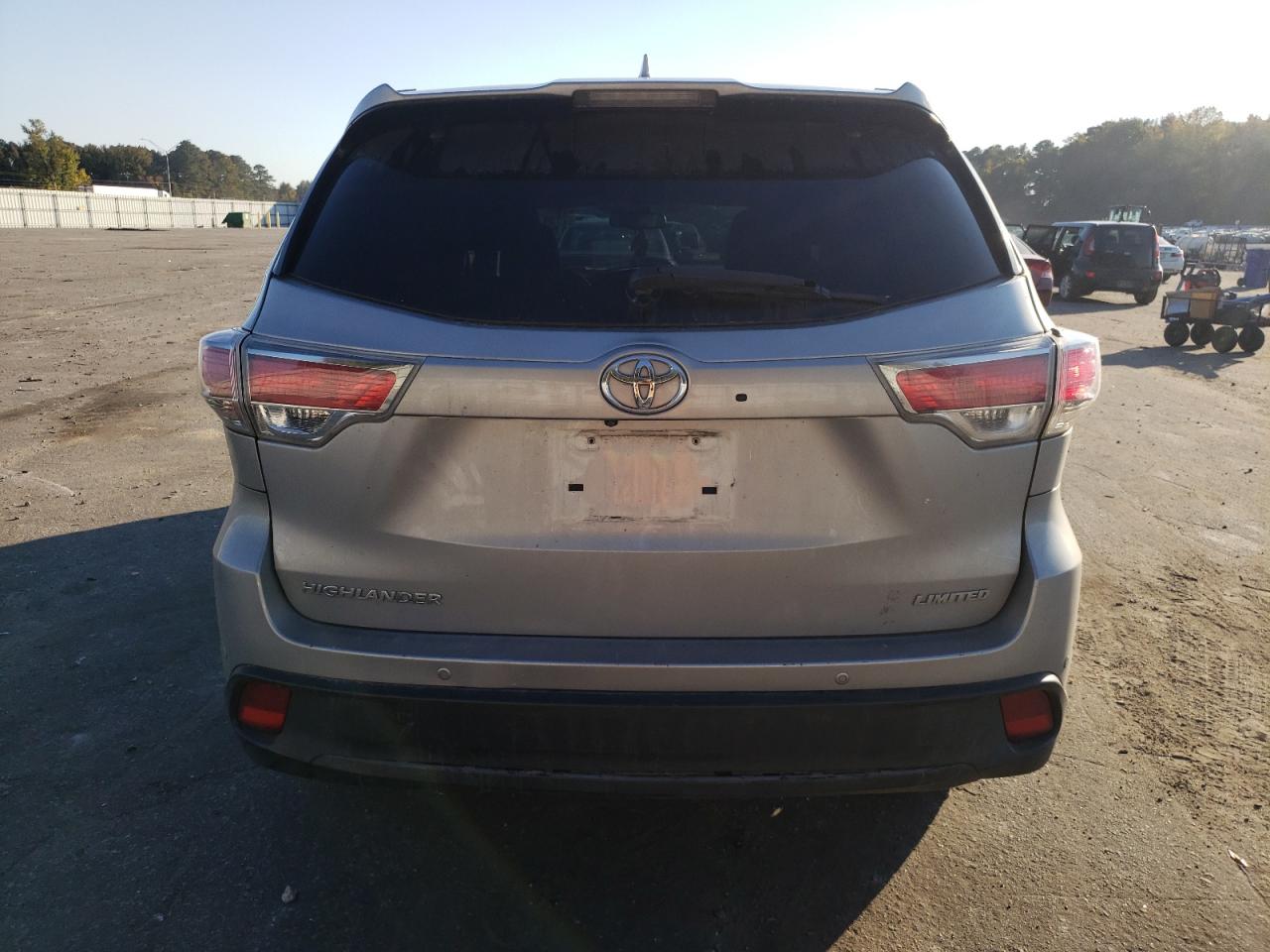 2015 Toyota Highlander Limited VIN: 5TDYKRFH7FS112931 Lot: 77967804