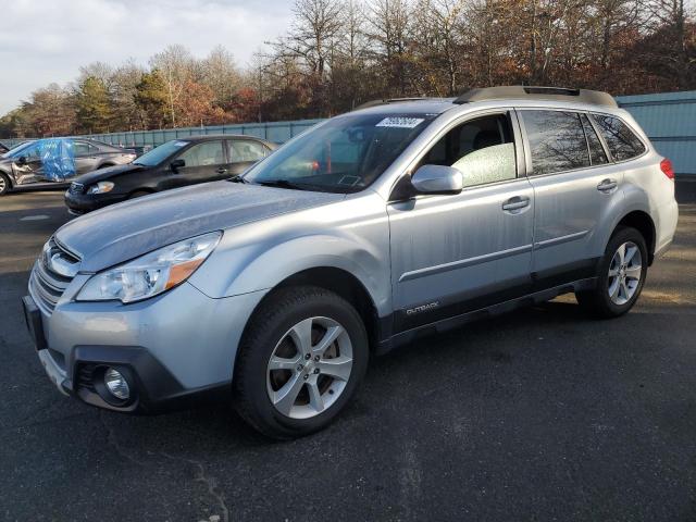 Brookhaven, NY에서 판매 중인 2013 Subaru Outback 3.6R Limited - Minor Dent/Scratches