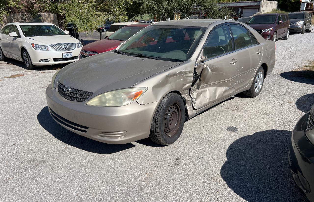 2003 Toyota Camry Le VIN: 4T1BE32K03U729392 Lot: 76345564