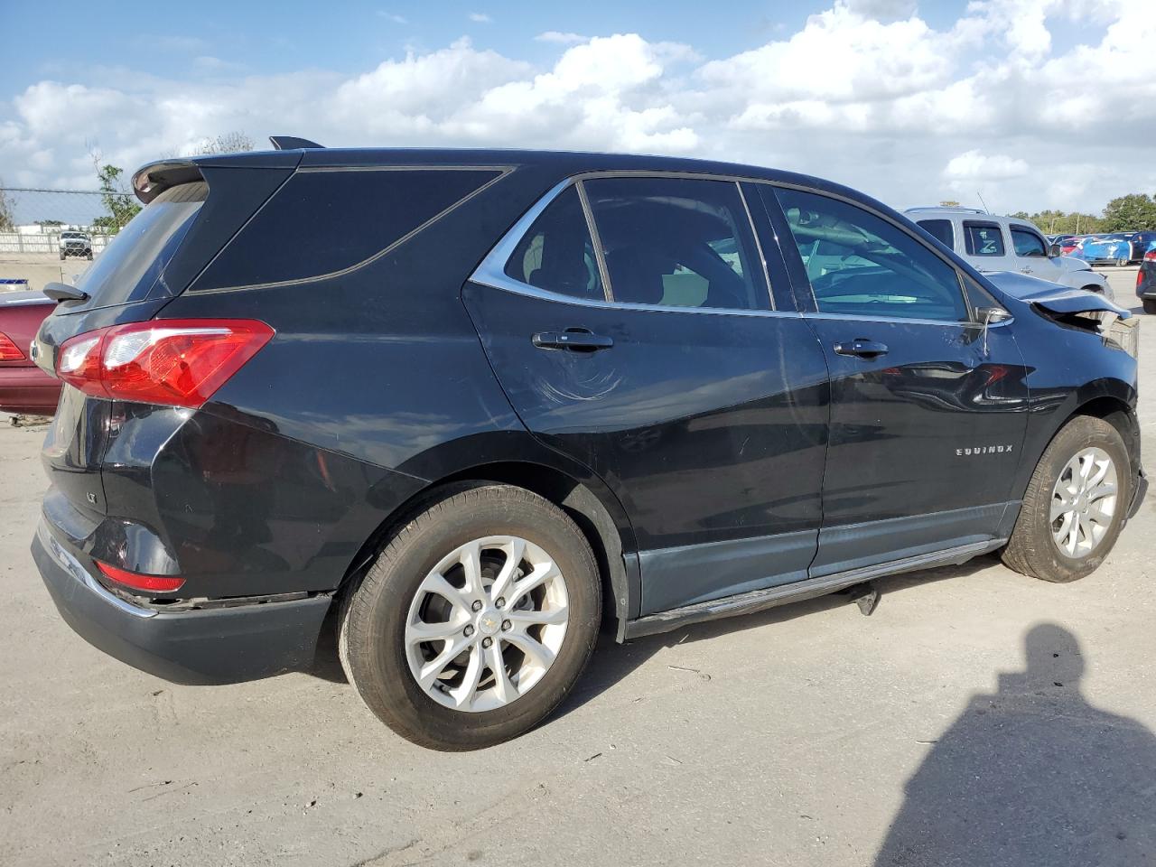 2019 Chevrolet Equinox - Image 3