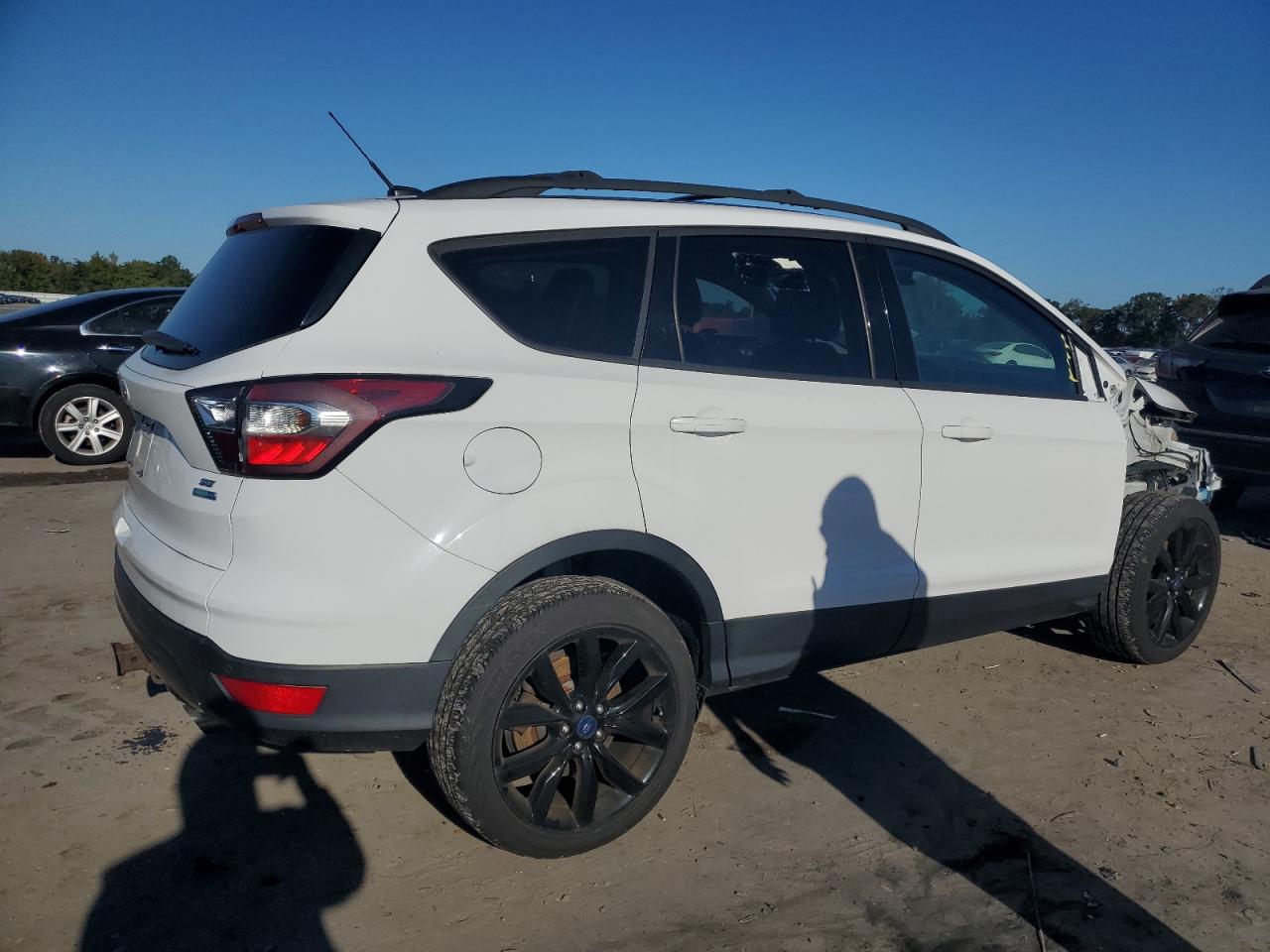 2017 Ford Escape - Image 3