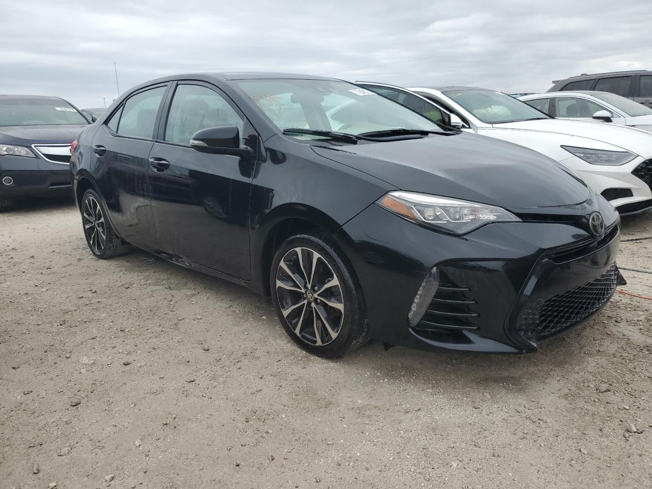 2018 Toyota Corolla - Image 4
