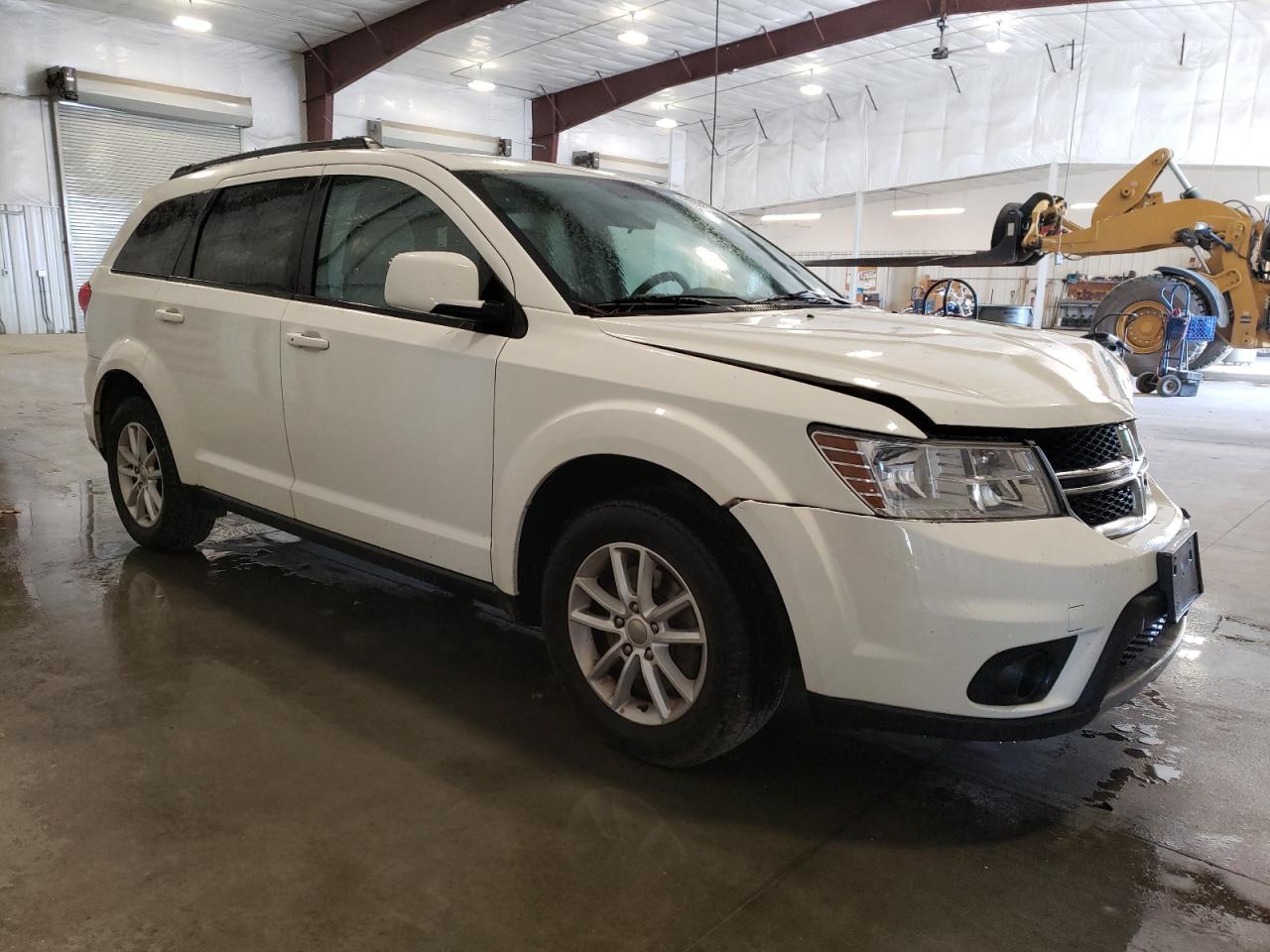 VIN 3C4PDCBG7ET161664 2014 DODGE JOURNEY no.4