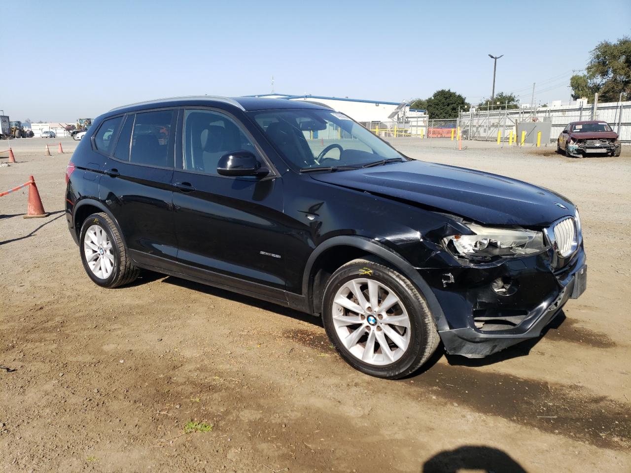 VIN 5UXWZ7C56G0R32227 2016 BMW X3 no.4