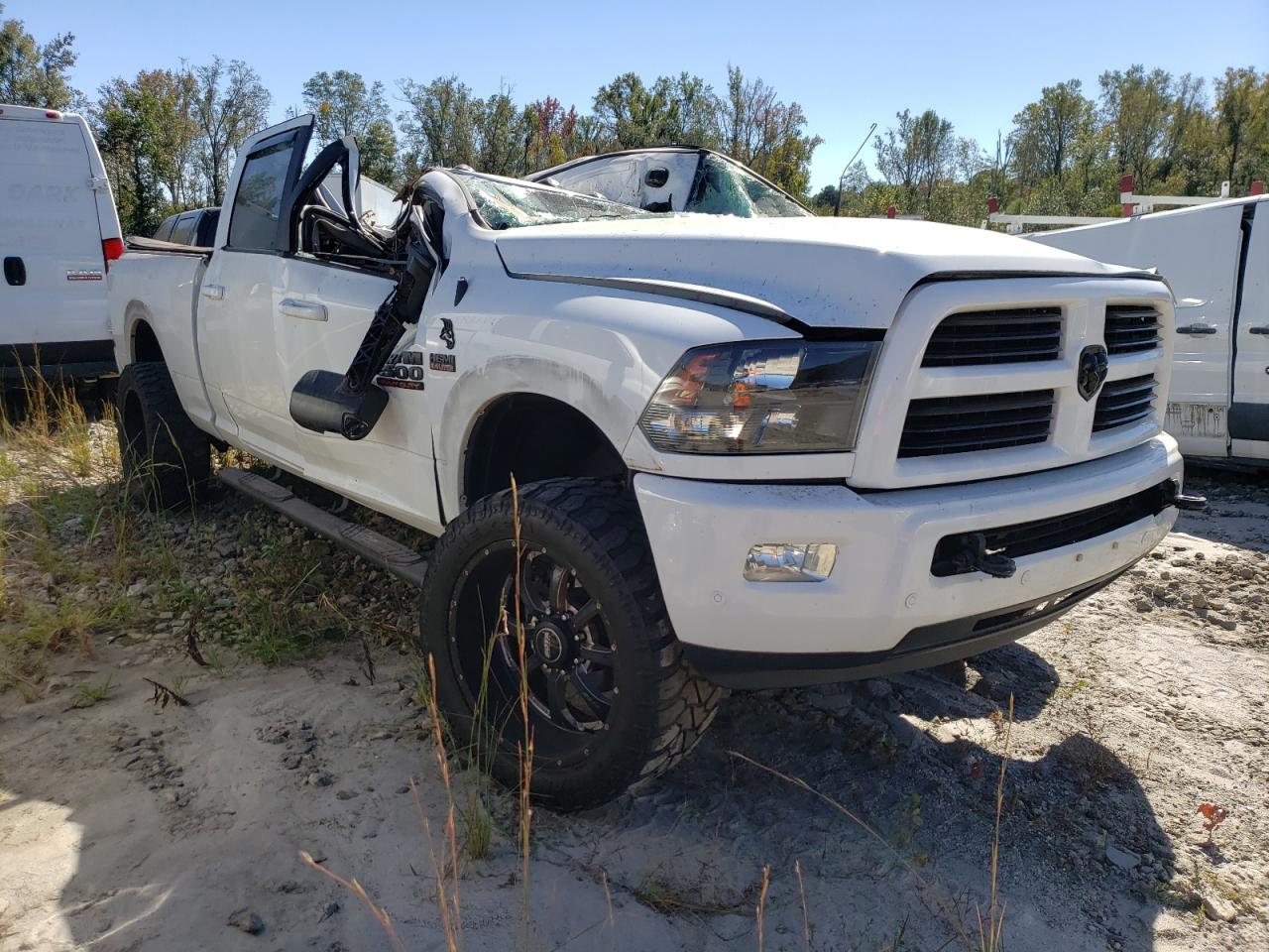 2017 RAM 2500 - Image 4