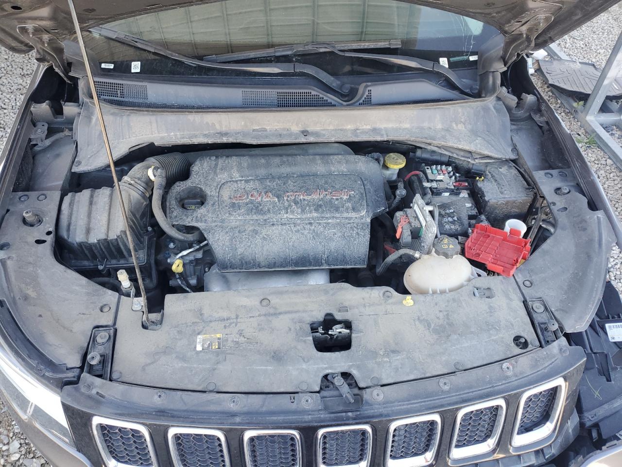 2021 Jeep Compass - Image 12