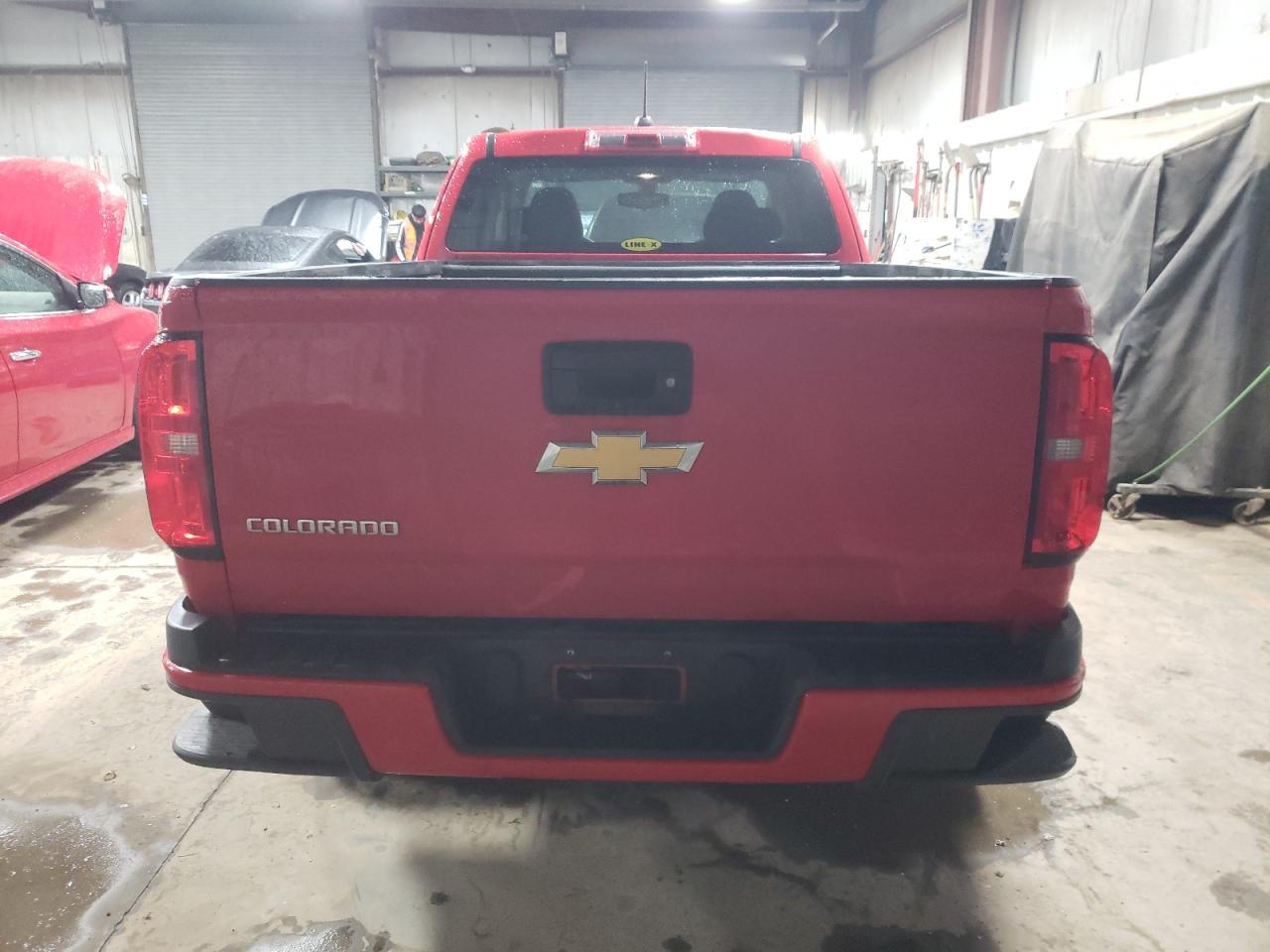 1GCHSBEA9J1104895 2018 Chevrolet Colorado