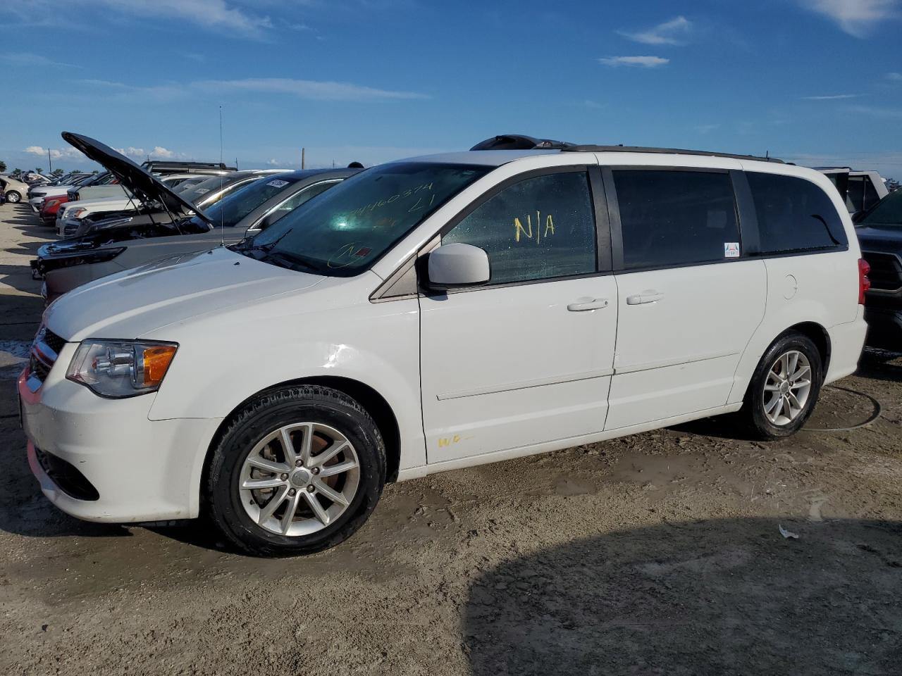 2016 Dodge Grand Caravan Sxt VIN: 2C4RDGCG1GR339105 Lot: 74460374