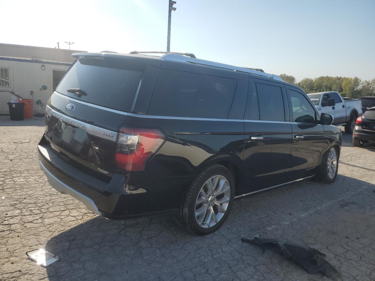 2018 Ford Expedition - Image 3