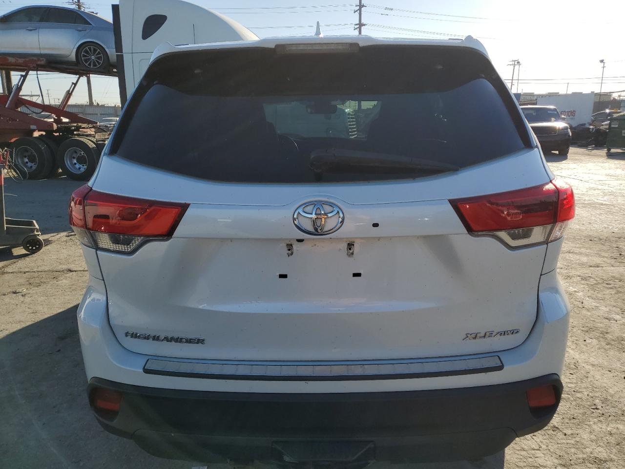 2019 Toyota Highlander Se VIN: 5TDJZRFH5KS628096 Lot: 77496274