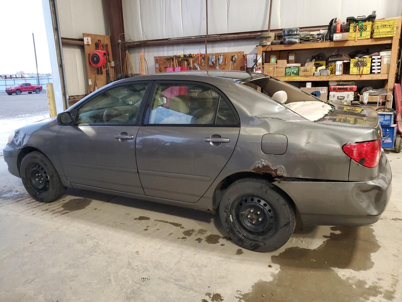 2005 Toyota Corolla - Image 2