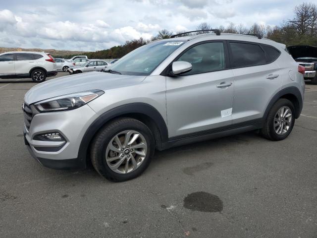 2016 Hyundai Tucson Limited for Sale in Brookhaven, NY - Water/Flood