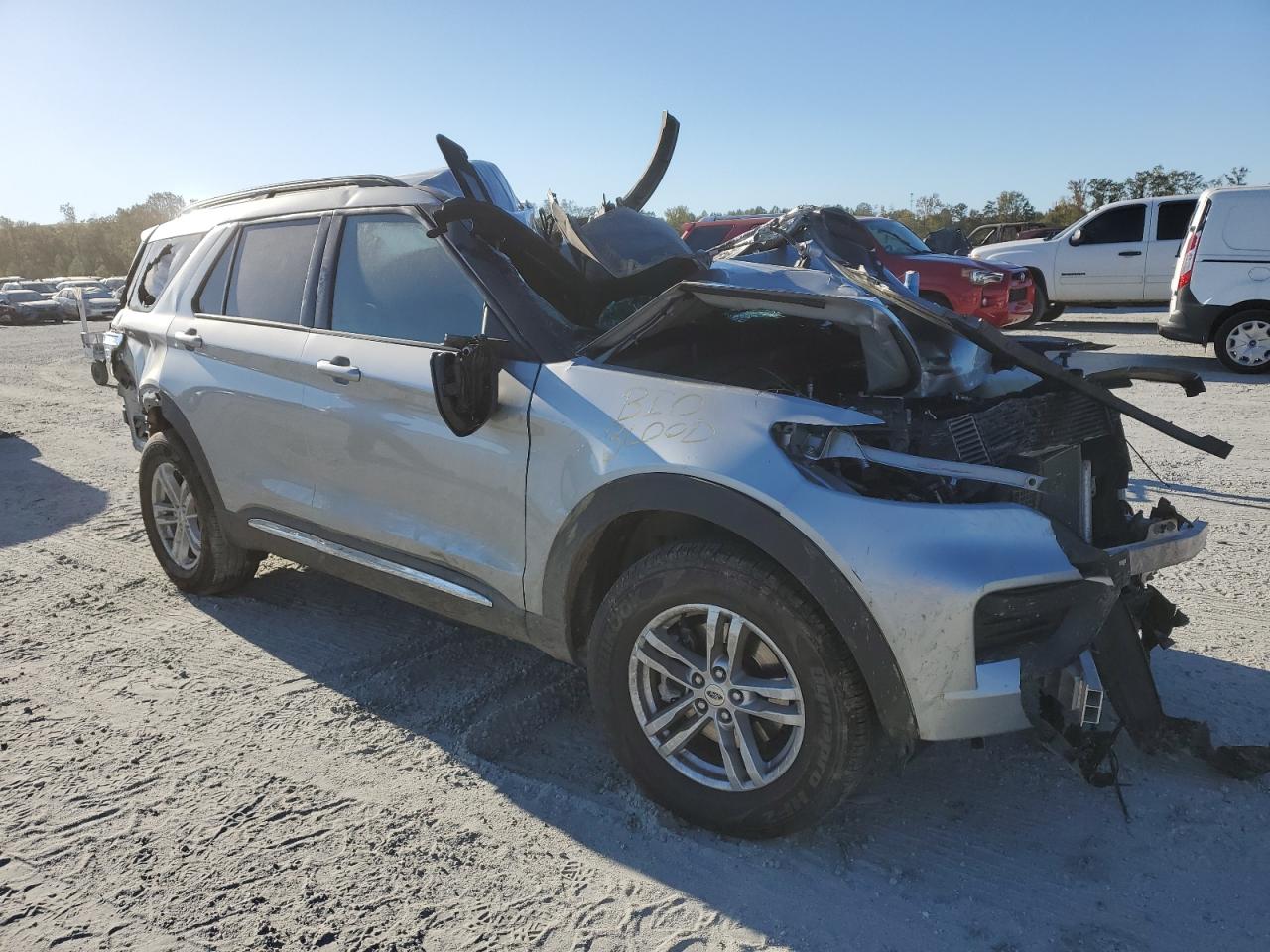 2020 Ford Explorer - Image 4