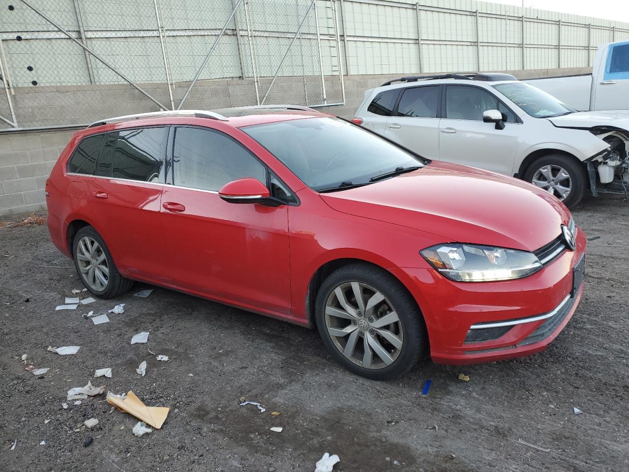 2018 Volkswagen Golf - Image 4