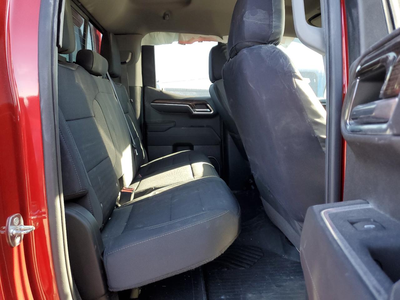 2022 Chevrolet Silverado K1500 Lt VIN: 1GCRDDED6NZ556251 Lot: 77814864