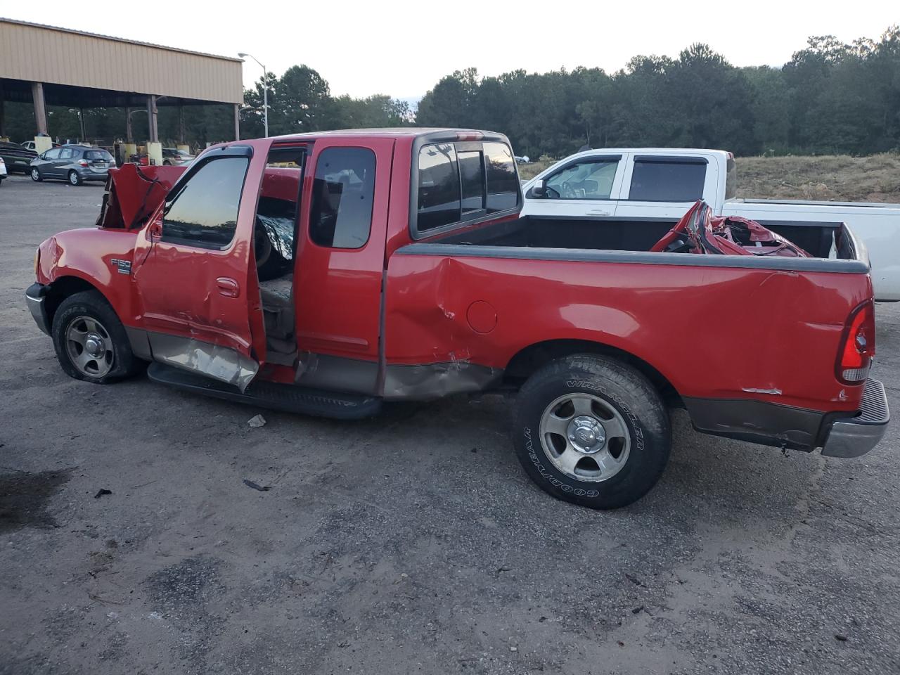 2002 Ford F-150 - Image 2