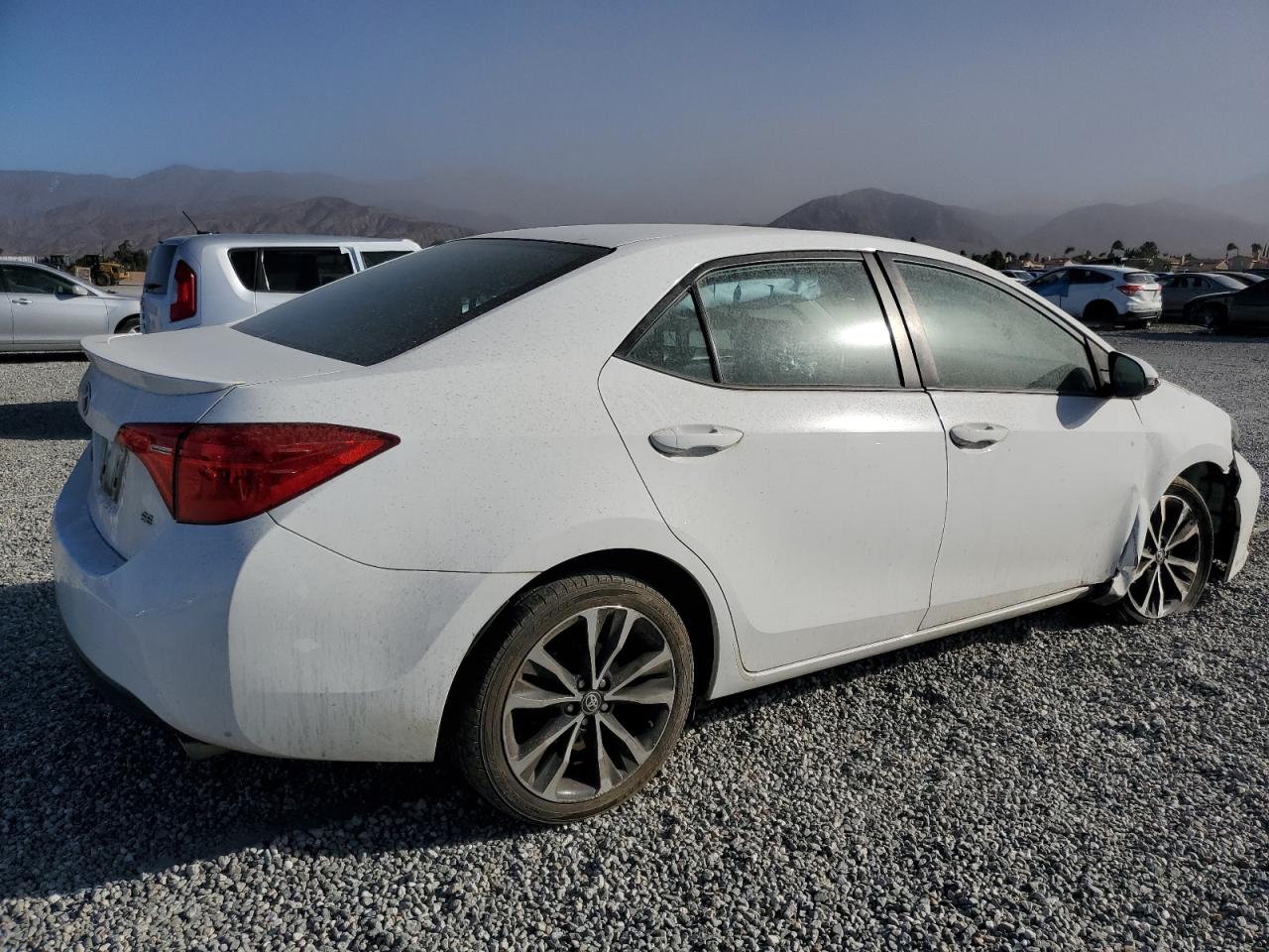 2018 Toyota Corolla - Image 3