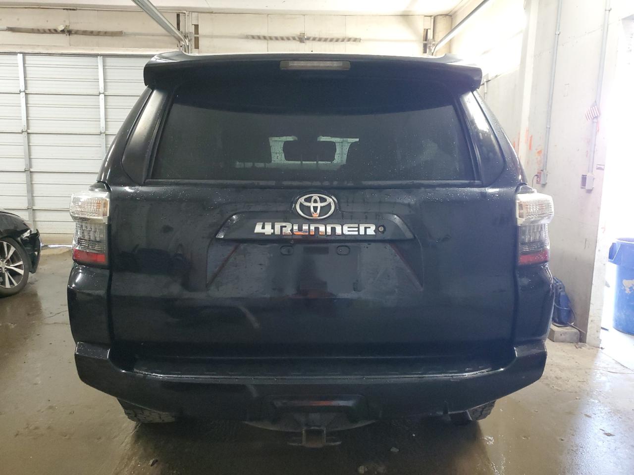 JTEBU5JR0F5249560 2015 Toyota 4Runner Sr5