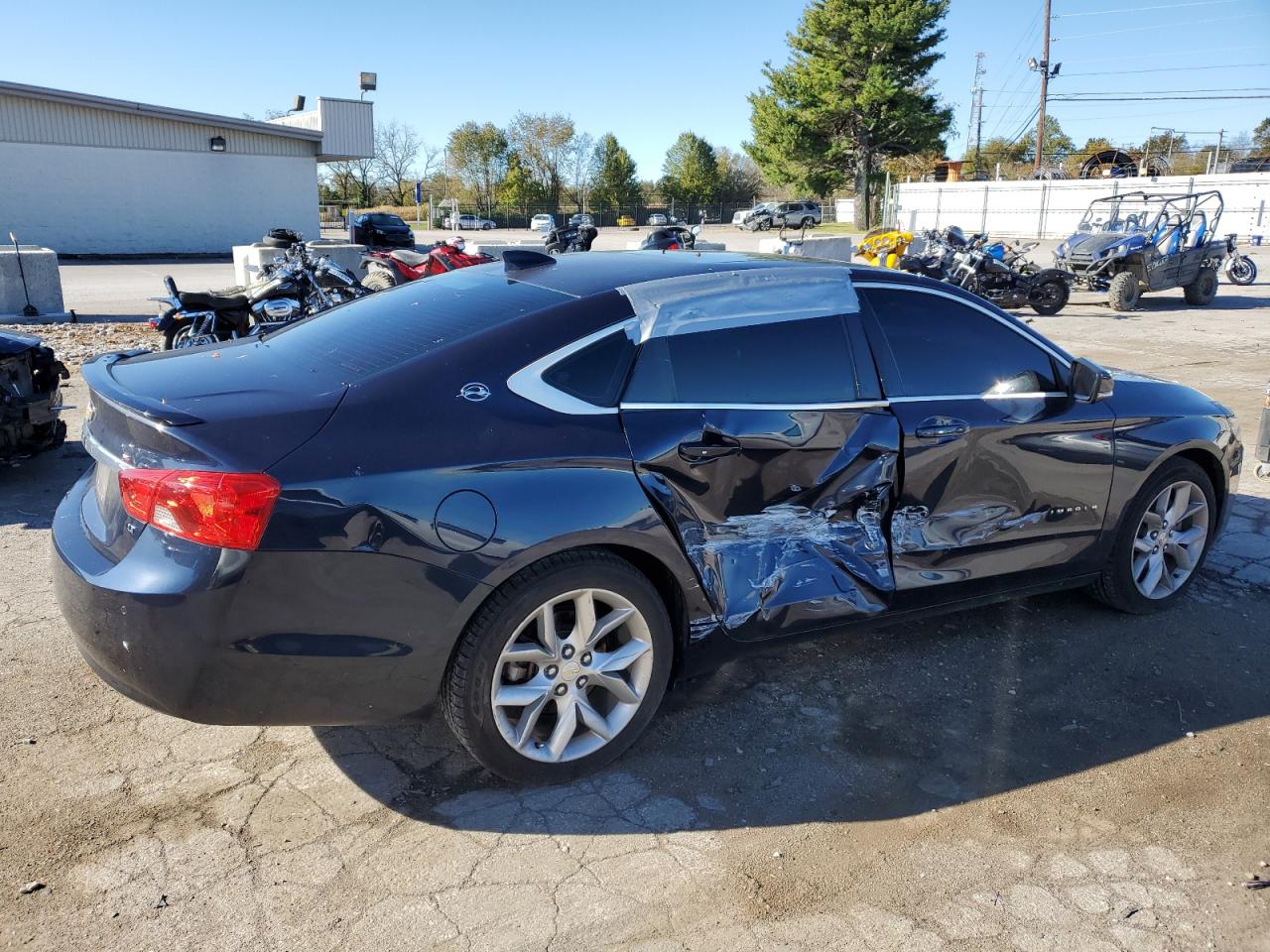 2015 Chevrolet Impala - Image 3