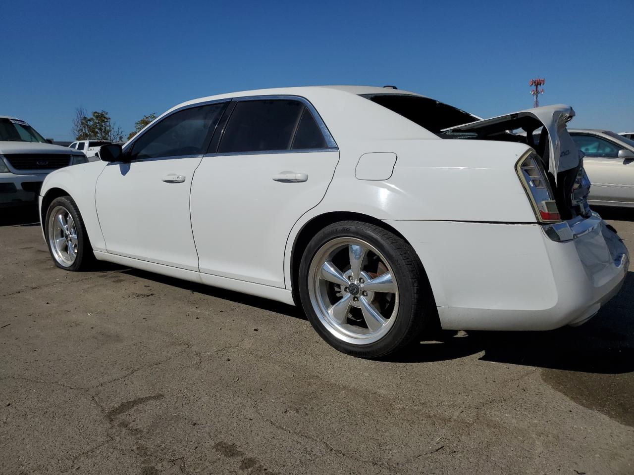 2011 Chrysler 300 Limited VIN: 2C3CA5CGXBH562653 Lot: 78664794