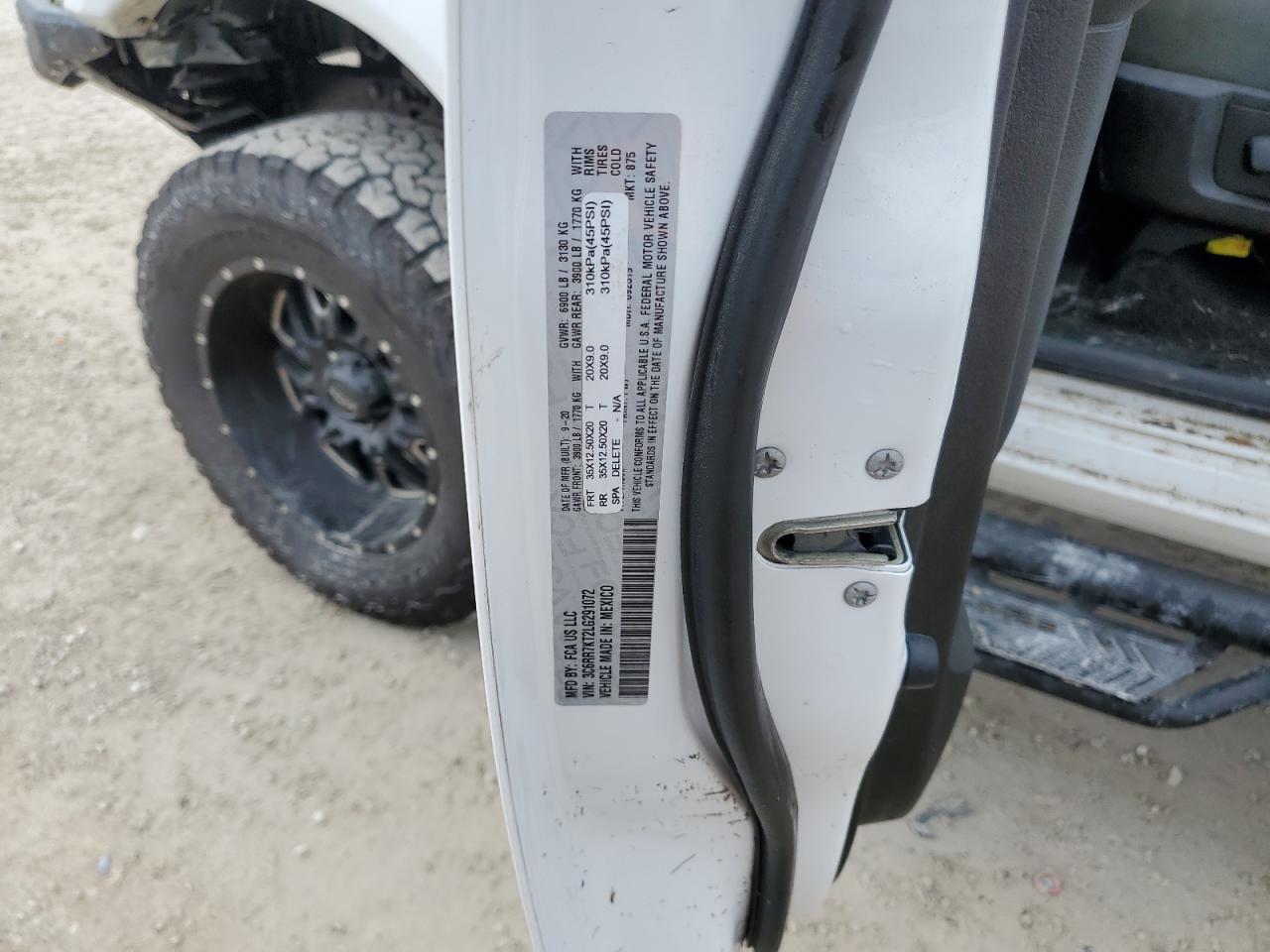 2020 RAM 1500 - Image 13