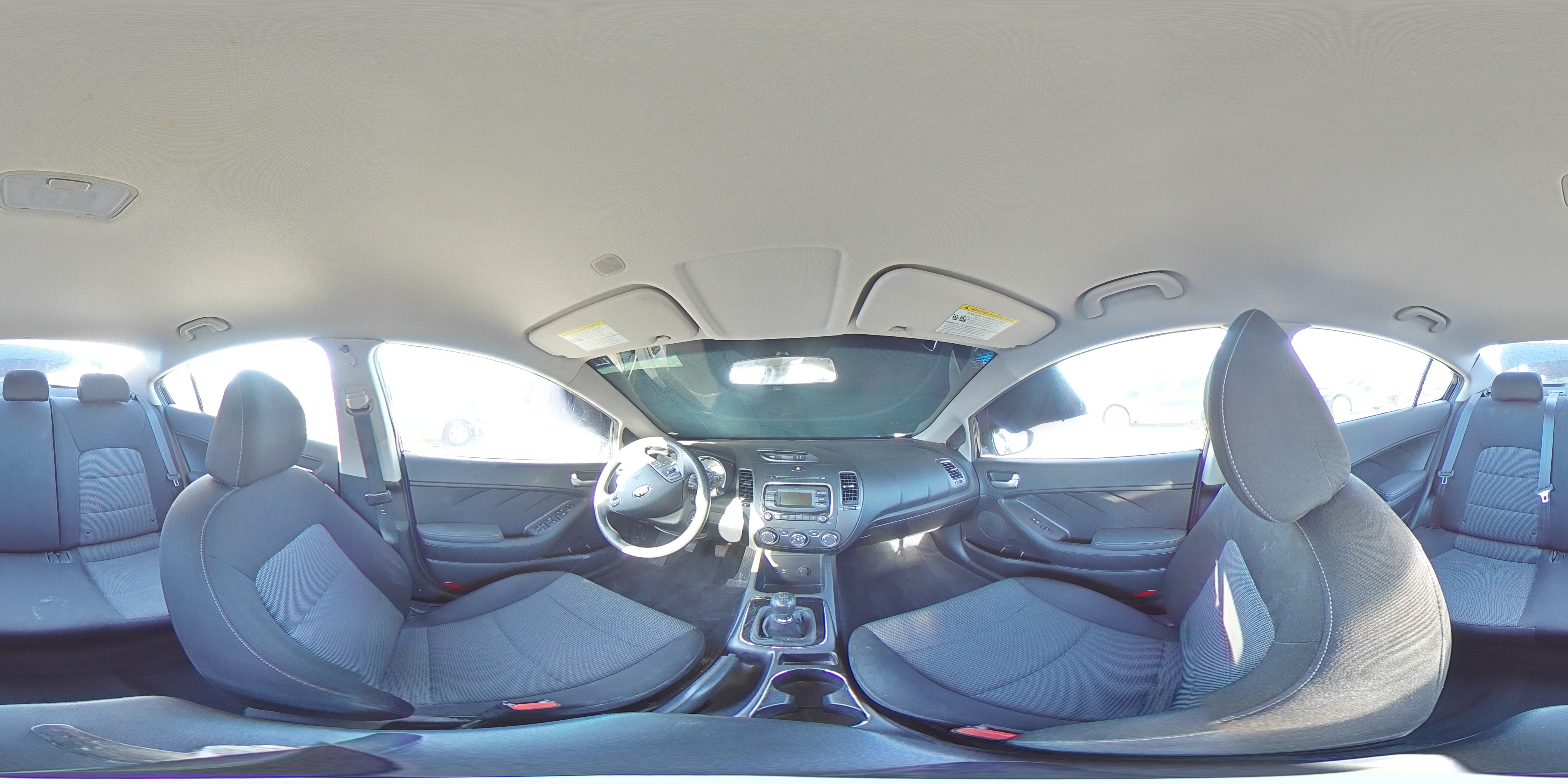 2018 Kia Forte - Image 13