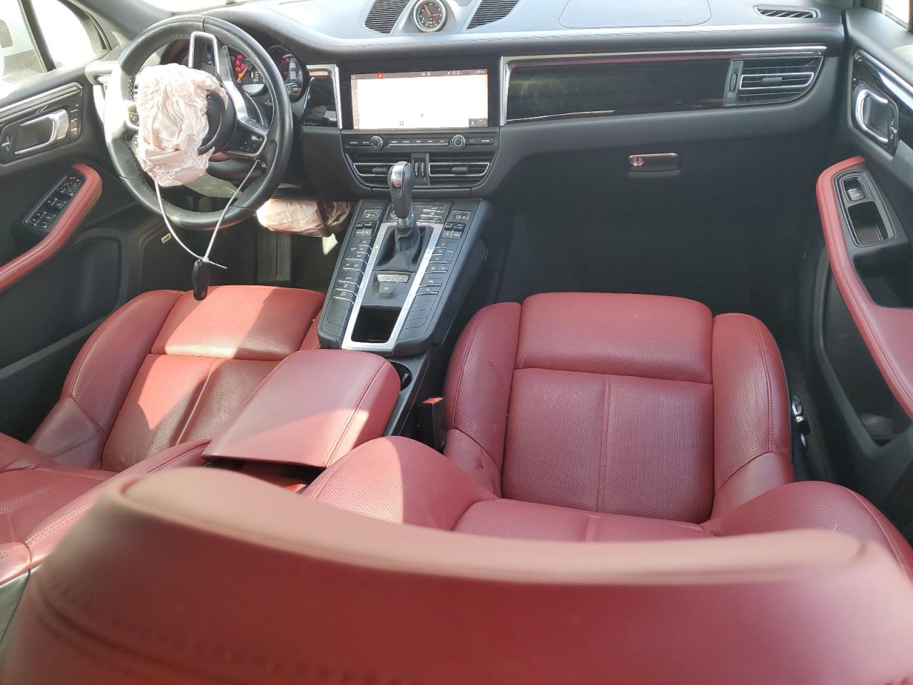 2019 Porsche Macan - Image 8