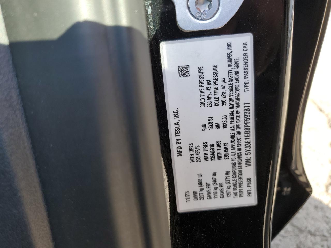 5YJ3E1EB8PF693877 2023 Tesla Model 3