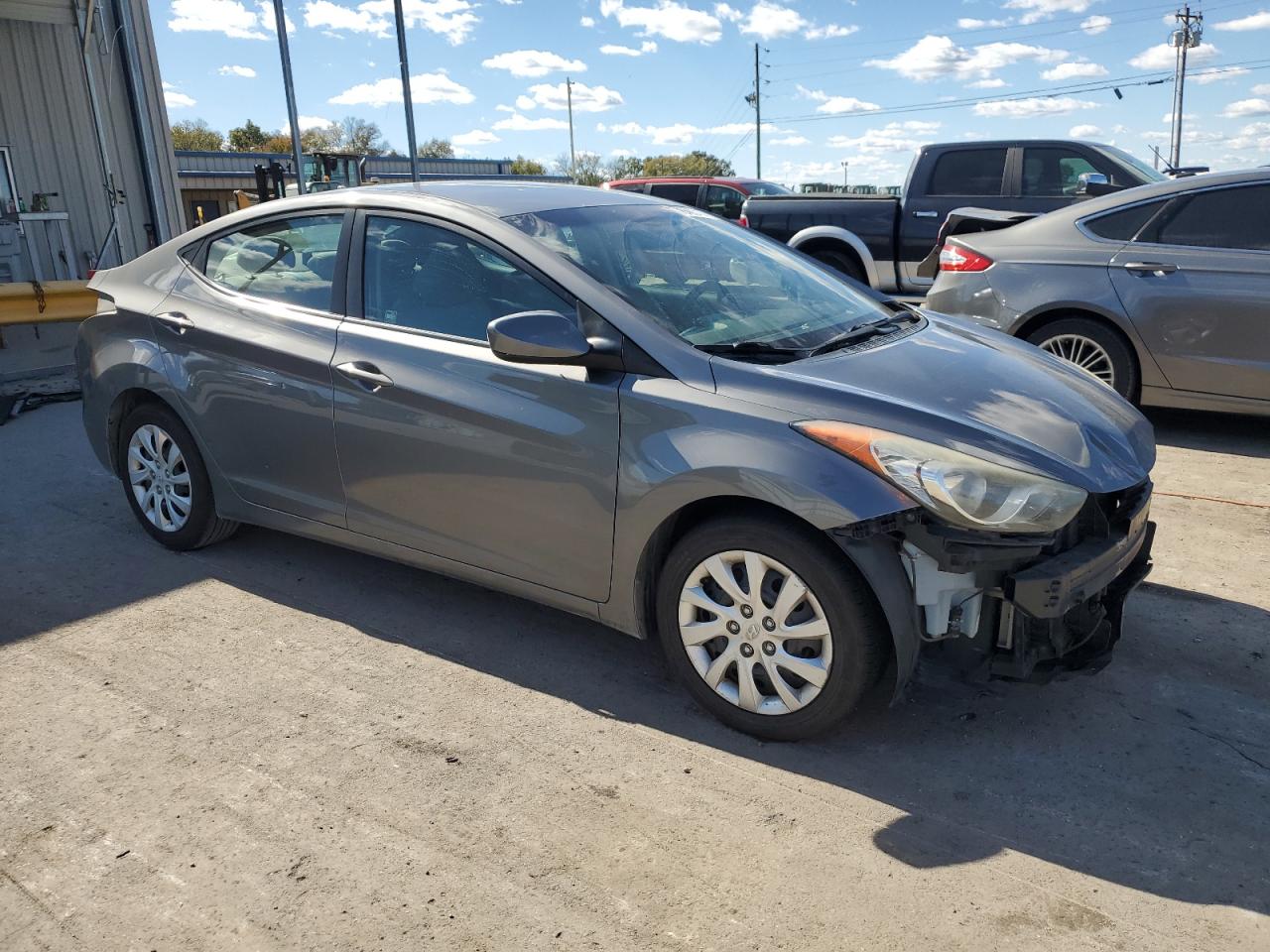 2012 Hyundai Elantra - Image 4
