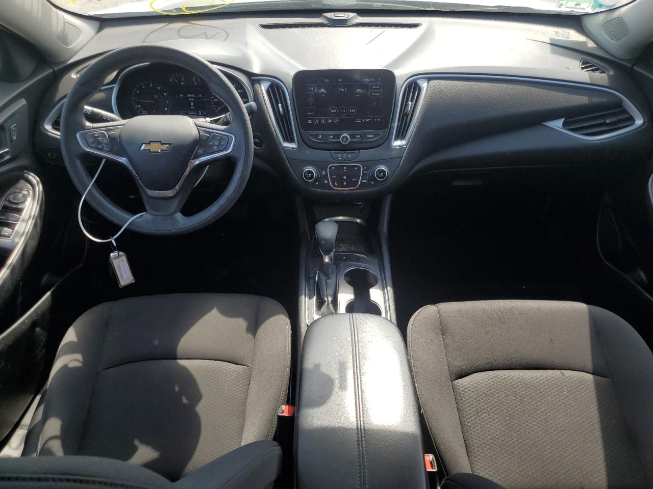 2022 Chevrolet Malibu - Image 8