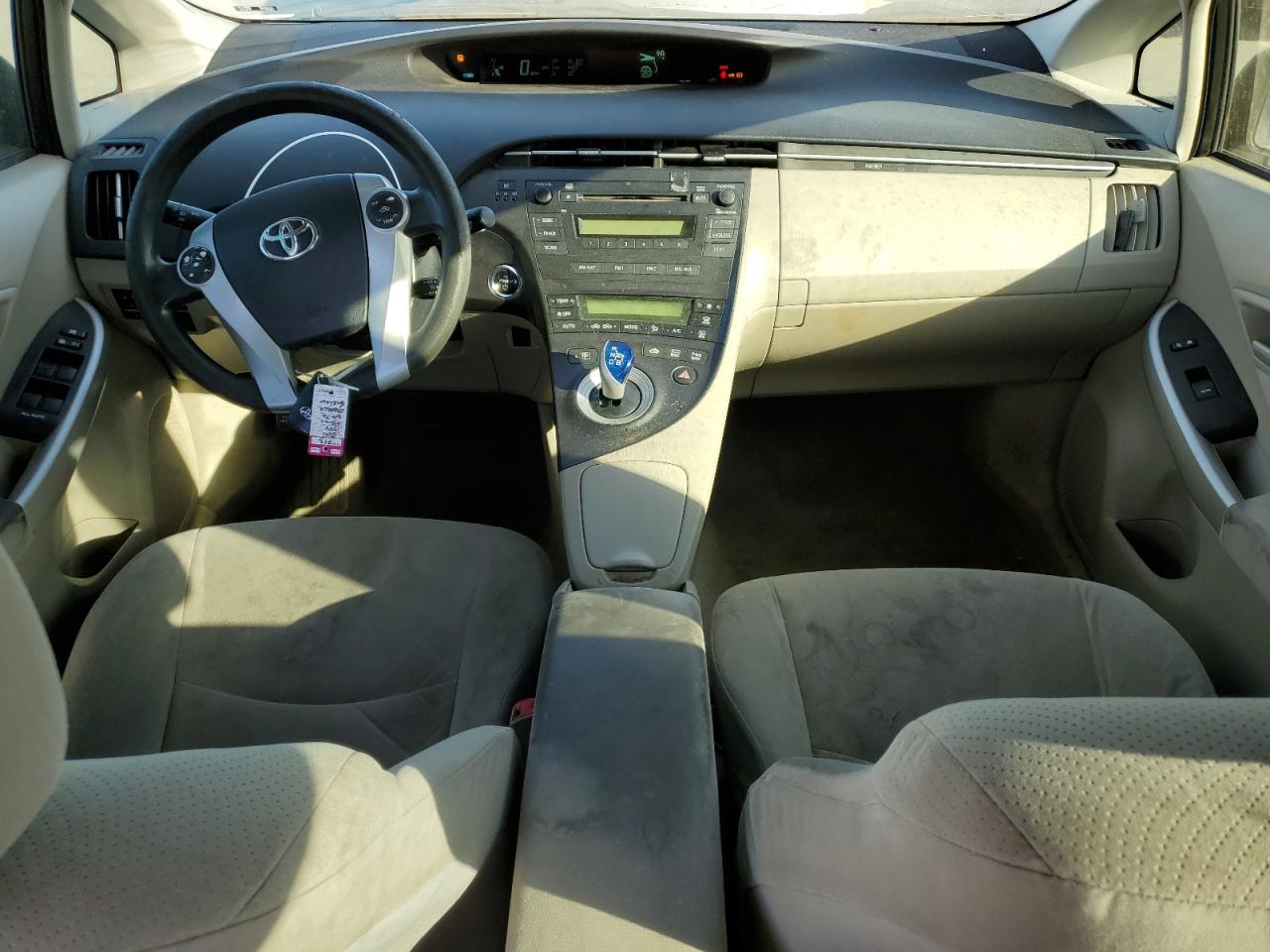 2011 Toyota Prius - Image 8