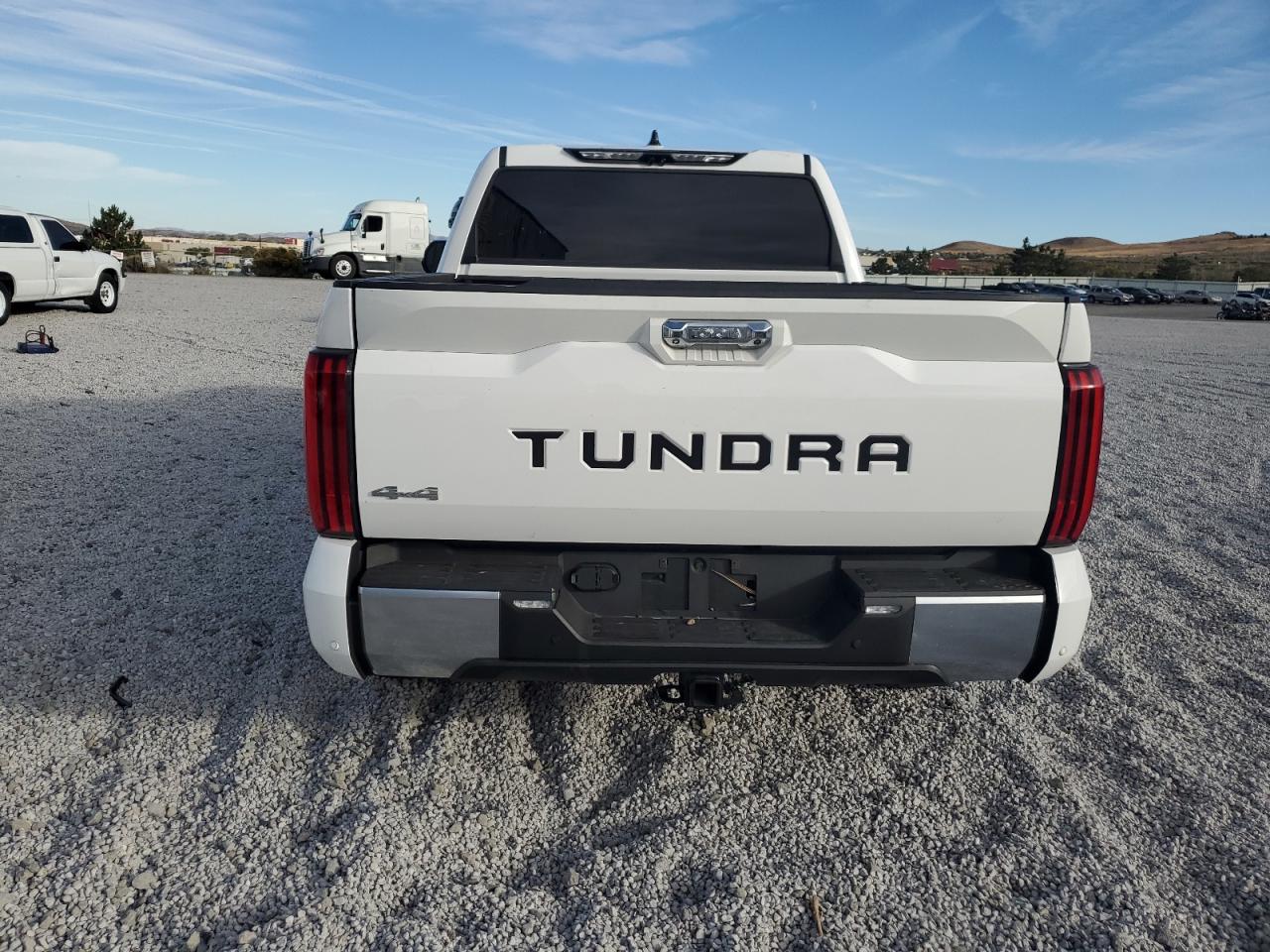 2022 Toyota Tundra Crewmax Limited VIN: 5TFJA5DB2NX021229 Lot: 75503534