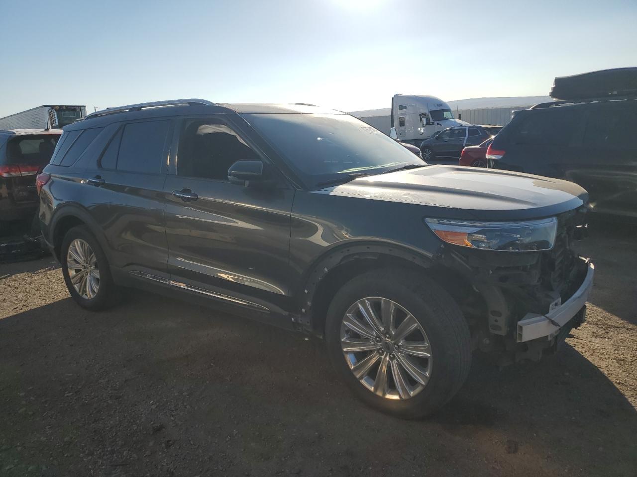 2020 Ford Explorer - Image 4