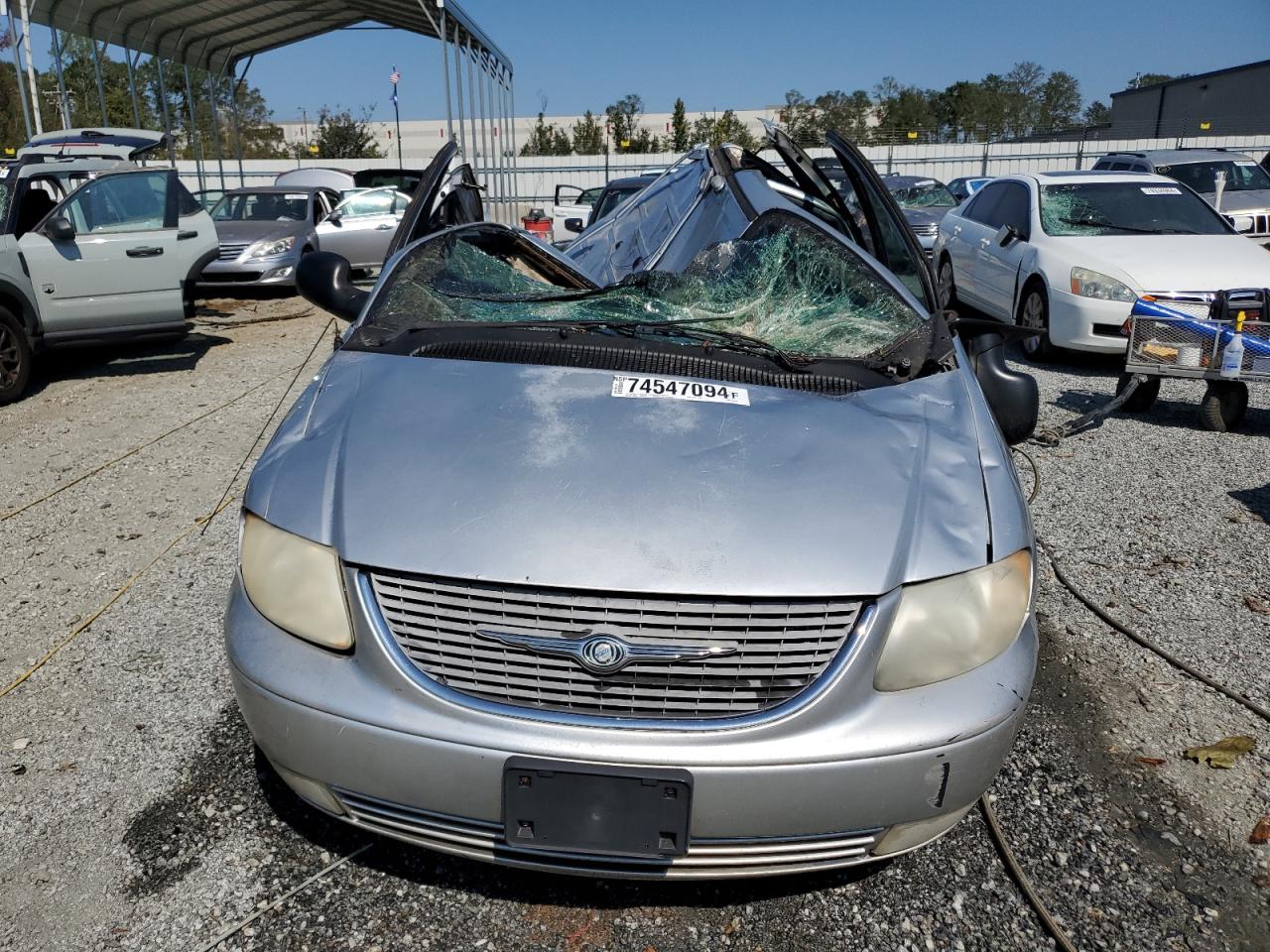 2002 Chrysler Town & Country - Image 5