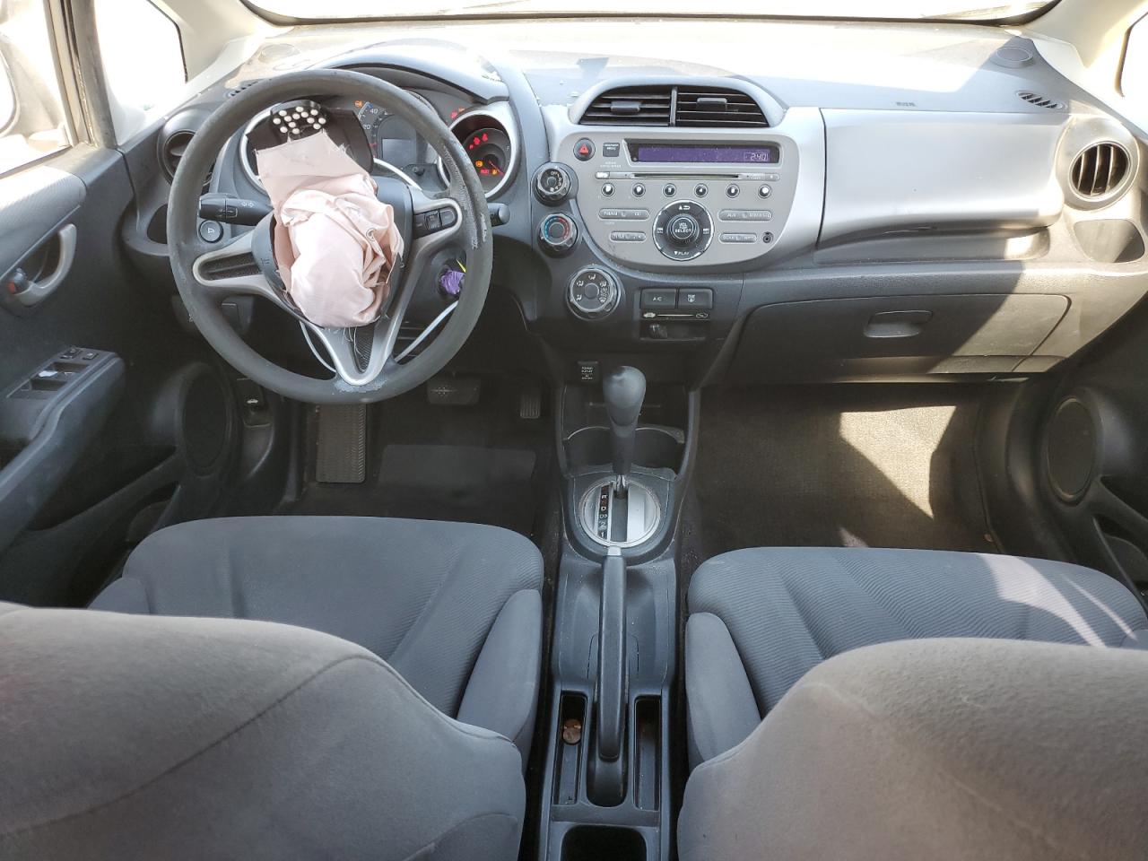 JHMGE8H36DC077956 2013 Honda Fit