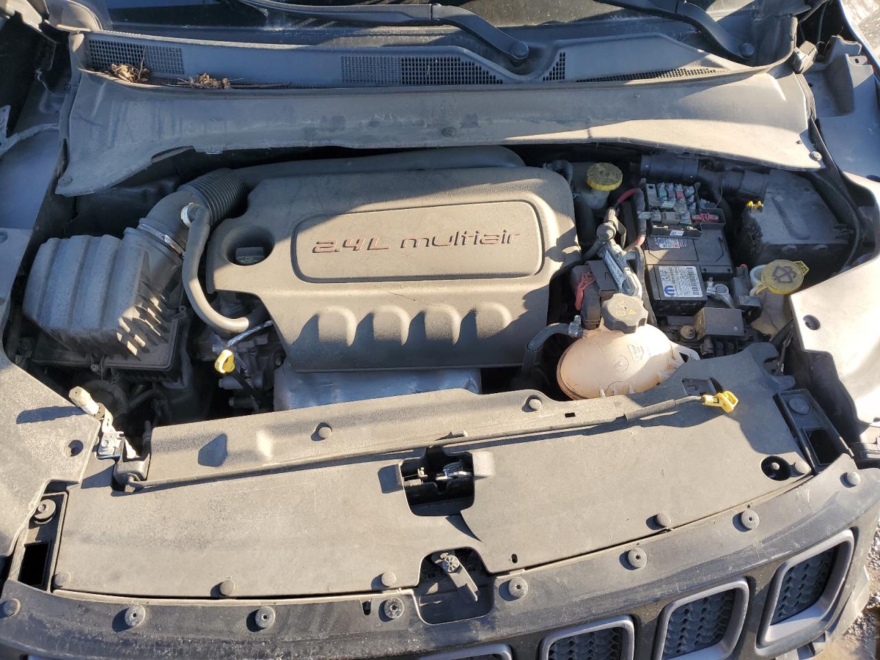 2019 Jeep Compass - Image 12
