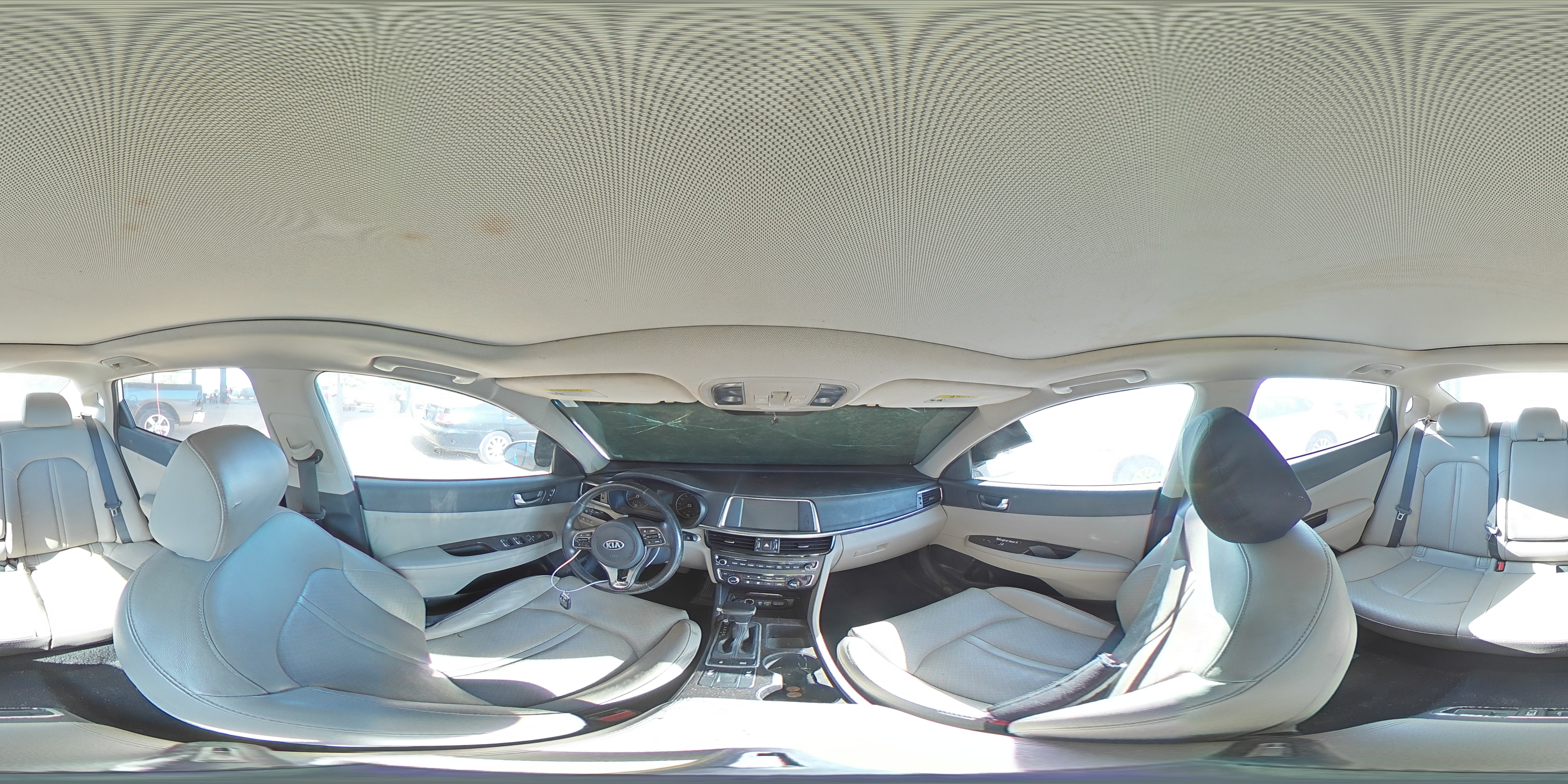 2017 Kia Optima - Image 13