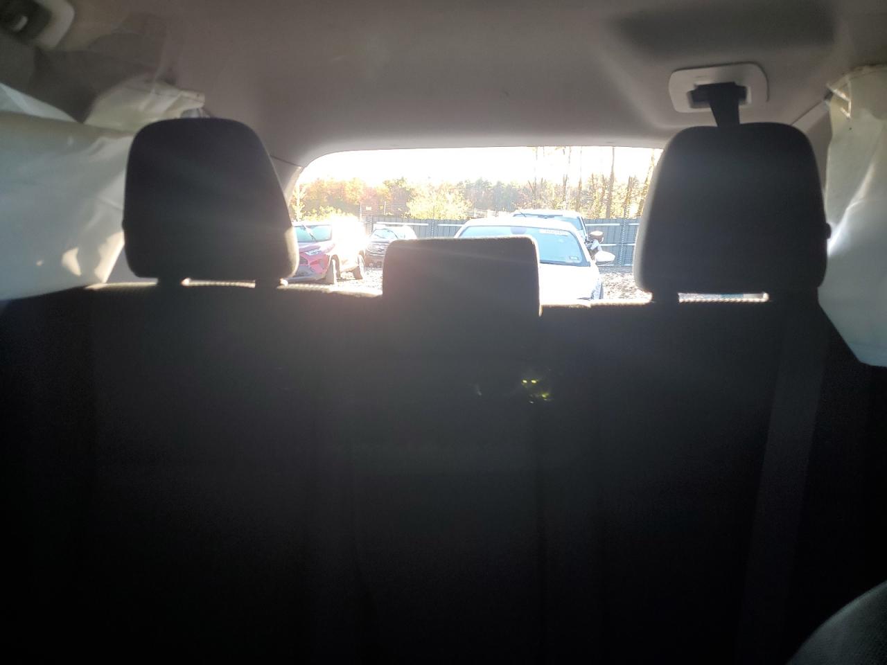 2018 Toyota RAV 4 - Image 10