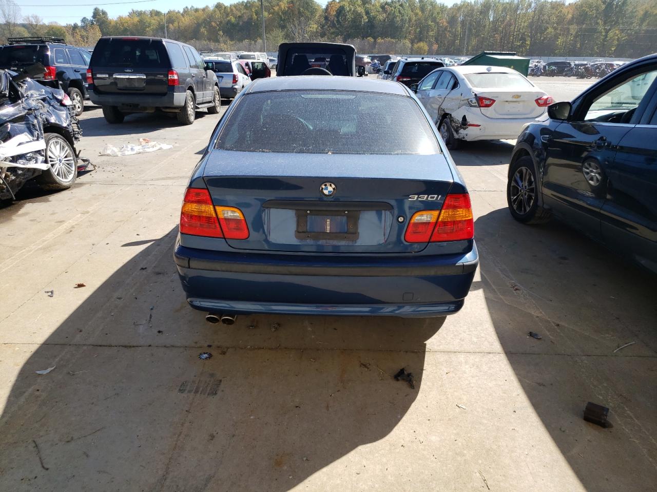 2003 BMW 325 I VIN: WBAEV33473KL79527 Lot: 77160684