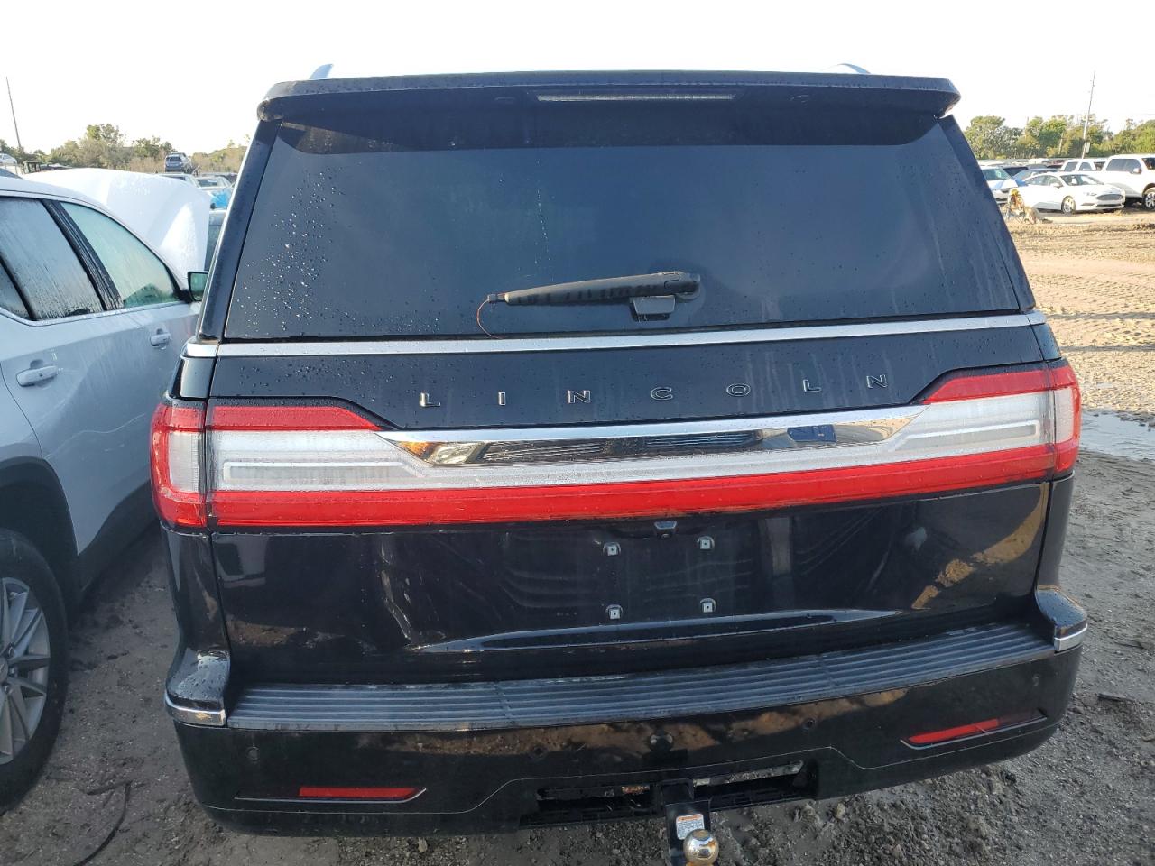 2019 Lincoln Navigator L Black Label VIN: 5LMJJ3TT3KEL23840 Lot: 73928244