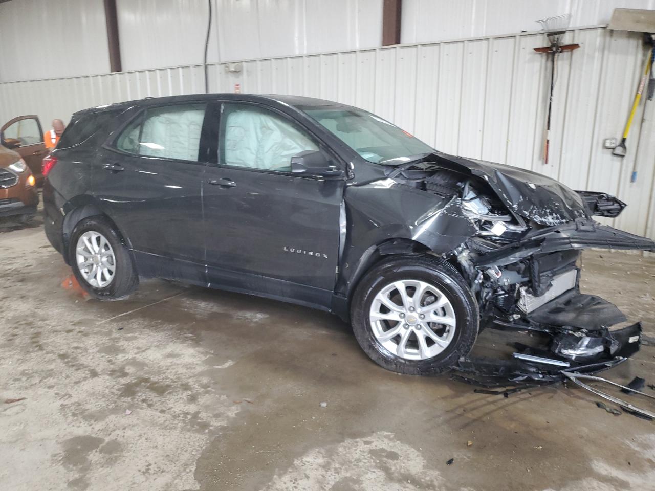 2018 Chevrolet Equinox Ls VIN: 2GNAXREV4J6339384 Lot: 77879214